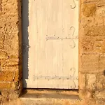 Ancien Chateau Viticole Bourg-sur-Gironde
