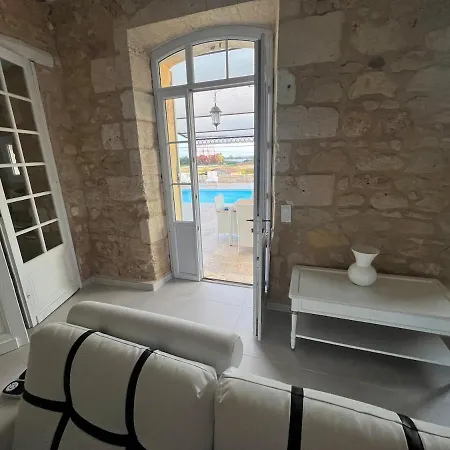 Villa Ancien Chateau Viticole Bourg-sur-Gironde