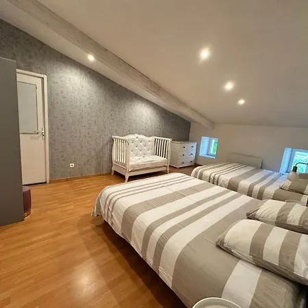 Ancien Chateau Viticole 빌라 Bourg-sur-Gironde